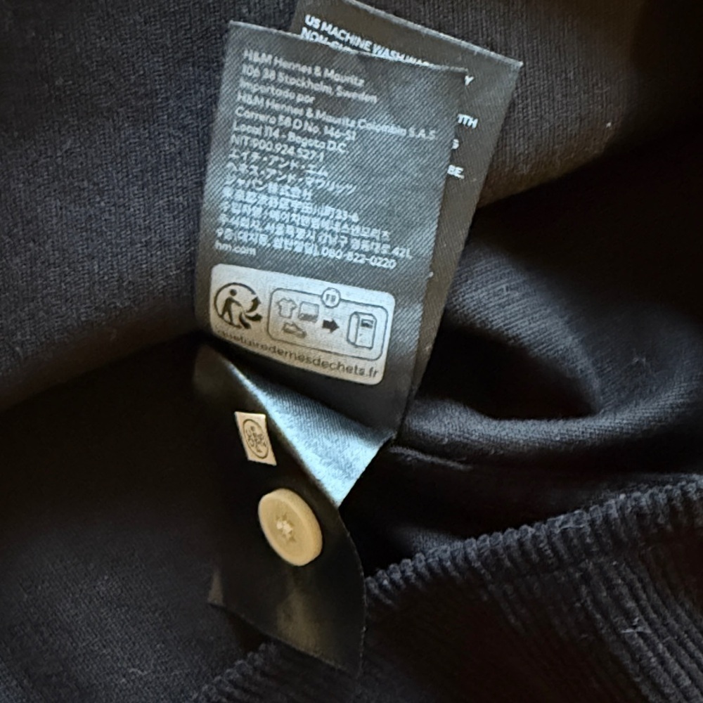 H&m - Black Corduroy Button-Up Shirt men - medium (more large) - Picture 4 of 5